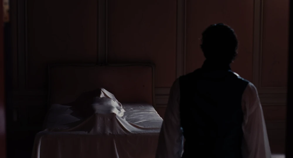 Still frame 292 from Wuthering Heights (2026) directed by Emerald Fennell