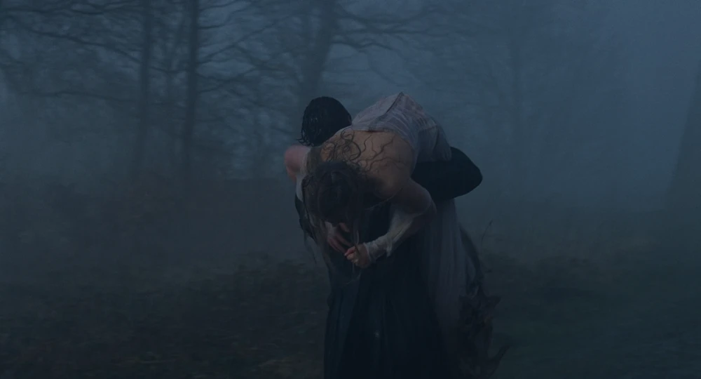 Still frame 194 from Wuthering Heights (2026) directed by Emerald Fennell