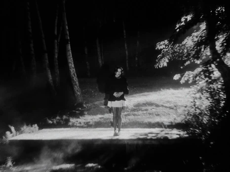 Still frame 7 from anastymoza - Vidnosnist (2025) directed by Anna Vasilyeva