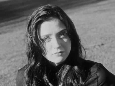 Still frame 9 from anastymoza - Vidnosnist (2025) directed by Anna Vasilyeva
