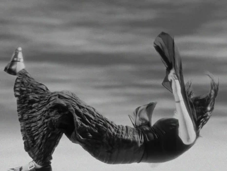 Still frame 19 from anastymoza - Vidnosnist (2025) directed by Anna Vasilyeva