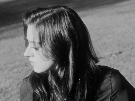 Still frame 4 from anastymoza - Vidnosnist (2025) directed by Anna Vasilyeva