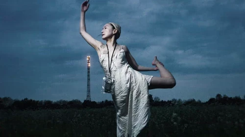 Still frame 26 from Apparat - Heroist (2019) directed by MATILDA FINN