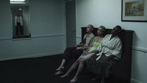 Still frame 33 from Apparat - Heroist (2019) directed by MATILDA FINN