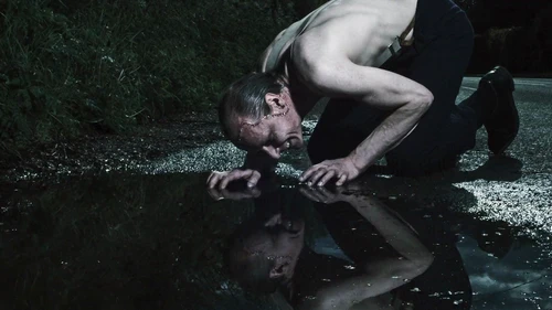 Still frame 34 from Apparat - Heroist (2019) directed by MATILDA FINN