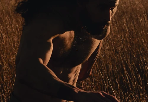 Still frame 37 from BAD OMENS - Left For Good (2025) directed by Nico & Noah