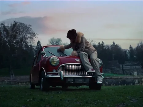 Still frame 34 from beabadoobee - Last Day On Earth (2021) directed by Arnaud Bresson