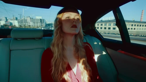Still frame 21 from Blooms Corda - Slow motion (2024) directed by Mariana Rogovska