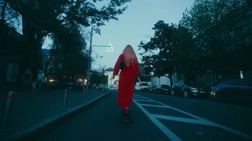 Still frame 29 from Blooms Corda - Slow motion (2024) directed by Mariana Rogovska