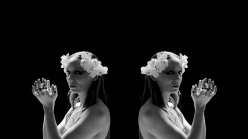 Still frame 28 from DONBASGRL - Zhyva (2025) directed by Manuel Schamberger