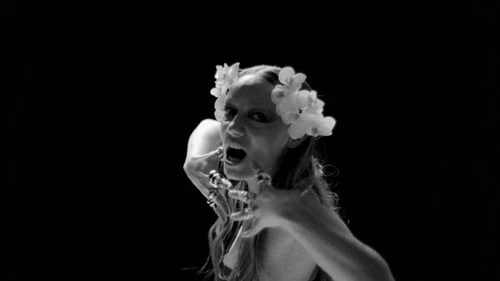 Still frame 31 from DONBASGRL - Zhyva (2025) directed by Manuel Schamberger