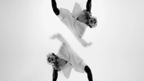 Still frame 34 from DONBASGRL - Zhyva (2025) directed by Manuel Schamberger