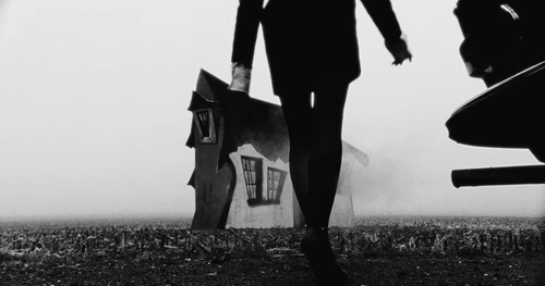 Still frame 10 from FOULE - BRIGITTE (2026) directed by Matu, Vicky Schoukroun