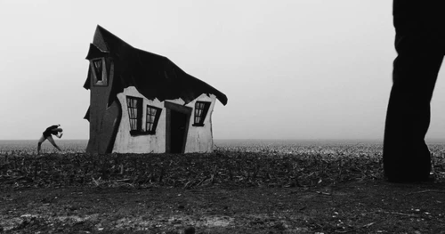 Still frame 23 from FOULE - BRIGITTE (2026) directed by Matu, Vicky Schoukroun