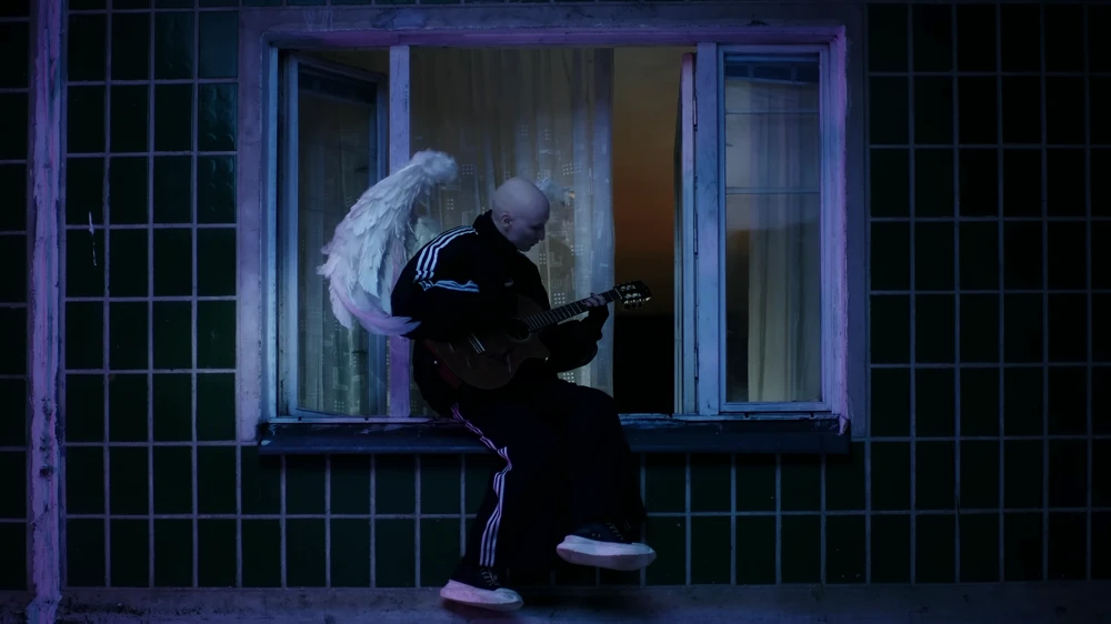 Still frame 60 from IC3PEAK — Gde Moy Dom? (2025) directed by Anastasia Kreslina, Nikolay Kostylev