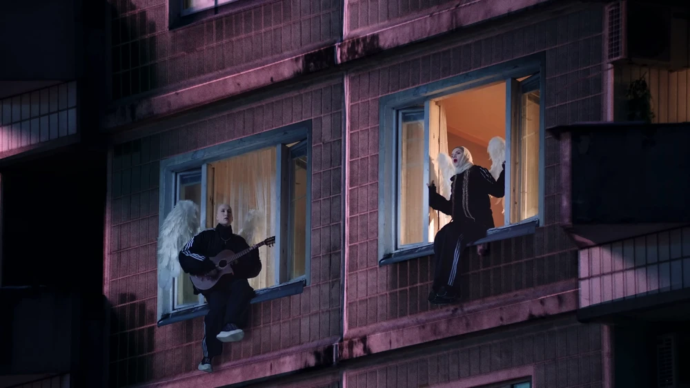Still frame 61 from IC3PEAK — Gde Moy Dom? (2025) directed by Anastasia Kreslina, Nikolay Kostylev