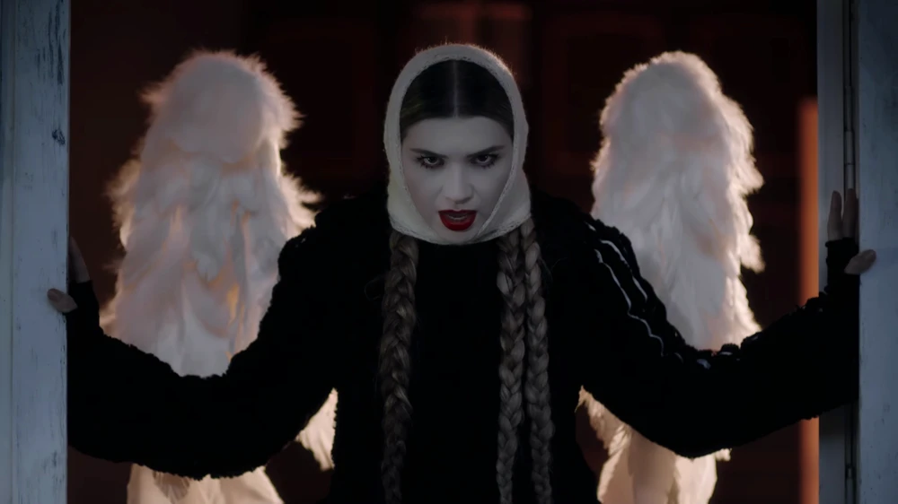 Still frame 63 from IC3PEAK — Gde Moy Dom? (2025) directed by Anastasia Kreslina, Nikolay Kostylev