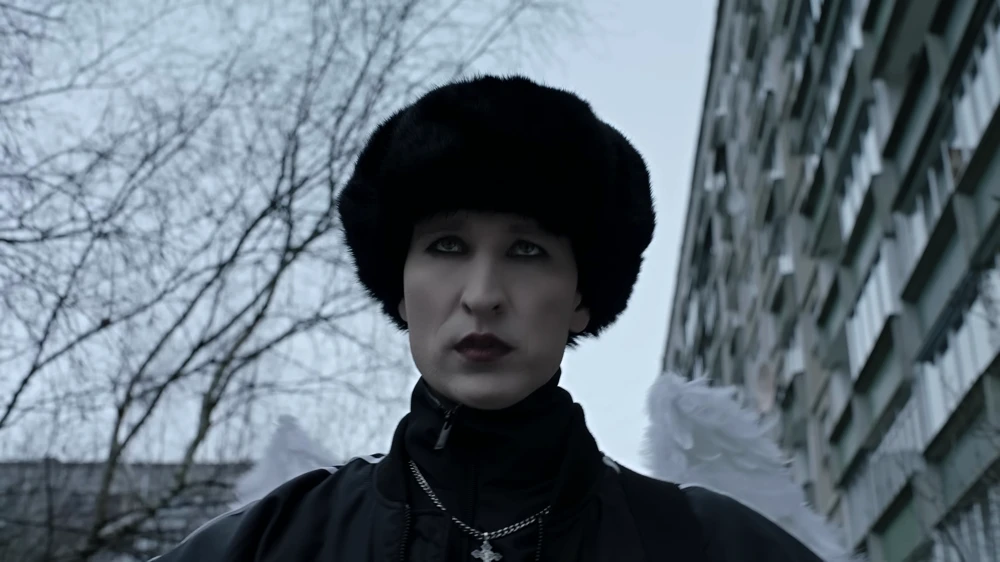 Still frame 9 from IC3PEAK — Gde Moy Dom? (2025) directed by Anastasia Kreslina, Nikolay Kostylev