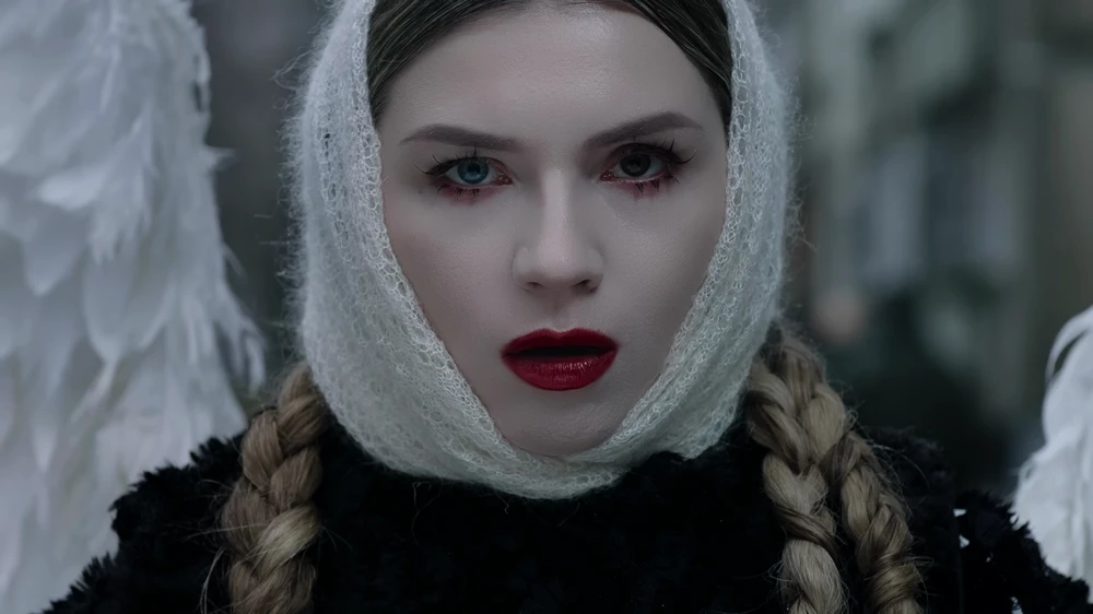 Still frame 31 from IC3PEAK — Gde Moy Dom? (2025) directed by Anastasia Kreslina, Nikolay Kostylev