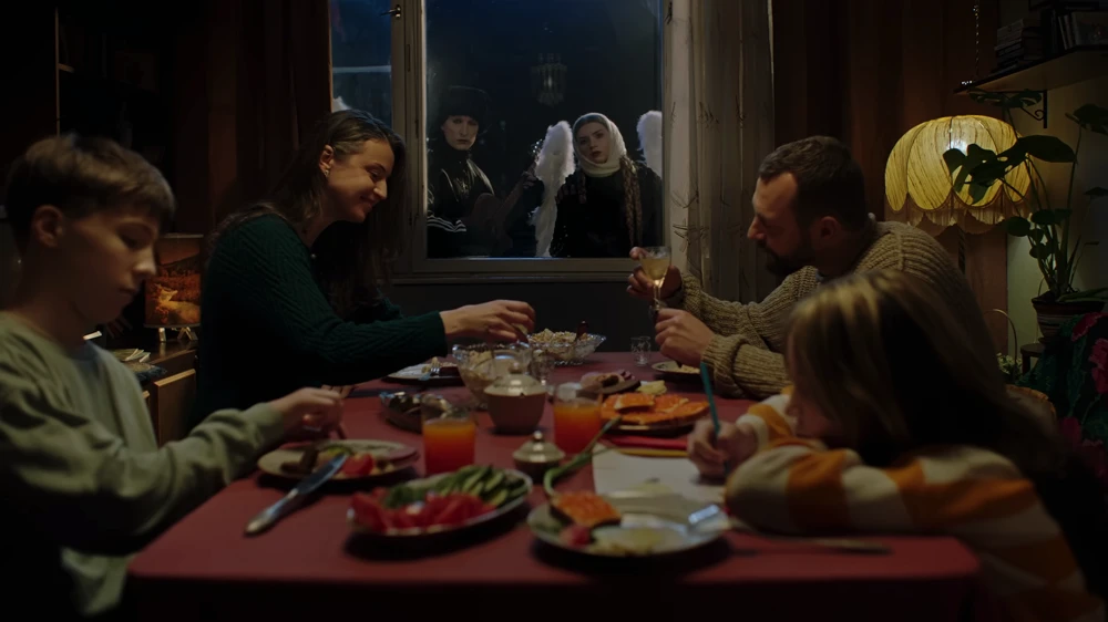 Still frame 38 from IC3PEAK — Gde Moy Dom? (2025) directed by Anastasia Kreslina, Nikolay Kostylev