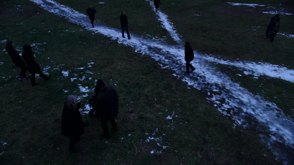 Still frame 52 from IC3PEAK — Gde Moy Dom? (2025) directed by Anastasia Kreslina, Nikolay Kostylev
