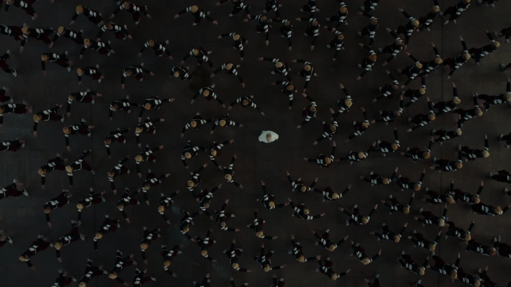 Still frame 51 from Jamie xx - Gosh (2016) directed by Romain Gavras