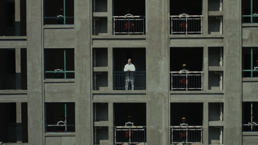Still frame 9 from Jamie xx - Gosh (2016) directed by Romain Gavras