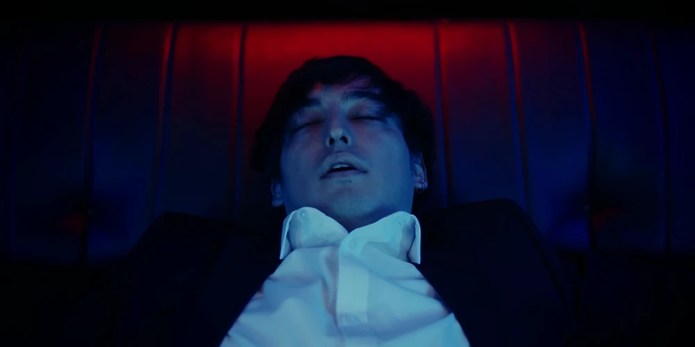 Still frame 1 from Joji - Run (2020) directed by Aisultan Seitov