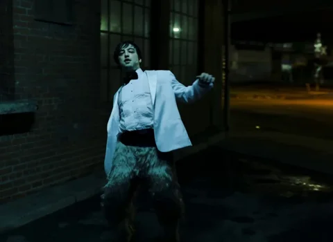 Still frame 17 from Joji - SLOW DANCING IN THE DARK (2018) directed by Jared Hogan