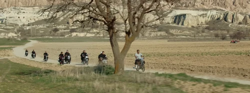 Still frame 22 from KADEBOSTANY - Mind If I Stay (2019) directed by Hasan Kuyucu
