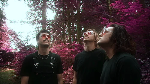 Still frame 10 from King Gizzard & The Lizard Wizard - Theia / The Silver Cord / Set (2023) directed by Jason Galea