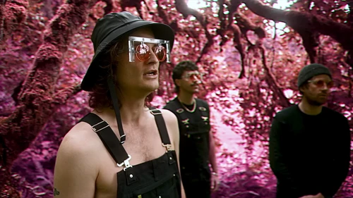 Still frame 11 from King Gizzard & The Lizard Wizard - Theia / The Silver Cord / Set (2023) directed by Jason Galea