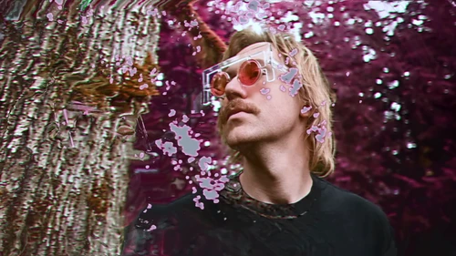 Still frame 25 from King Gizzard & The Lizard Wizard - Theia / The Silver Cord / Set (2023) directed by Jason Galea