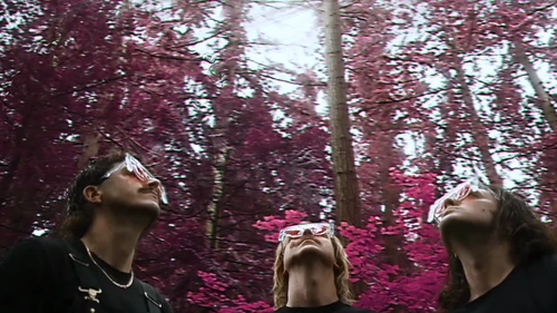 Still frame 35 from King Gizzard & The Lizard Wizard - Theia / The Silver Cord / Set (2023) directed by Jason Galea