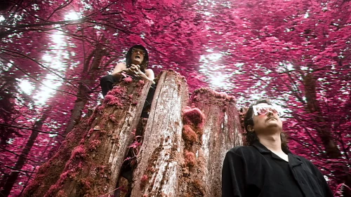 Still frame 4 from King Gizzard & The Lizard Wizard - Theia / The Silver Cord / Set (2023) directed by Jason Galea