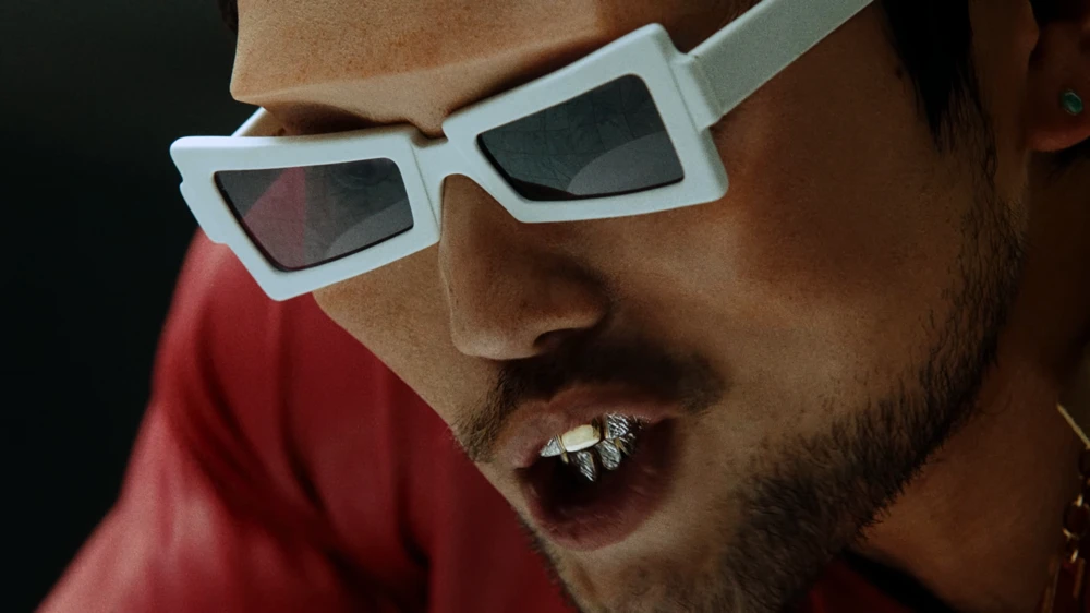 Still frame 5 from King Gnu - SPECIALZ (2023) directed by O S R I N