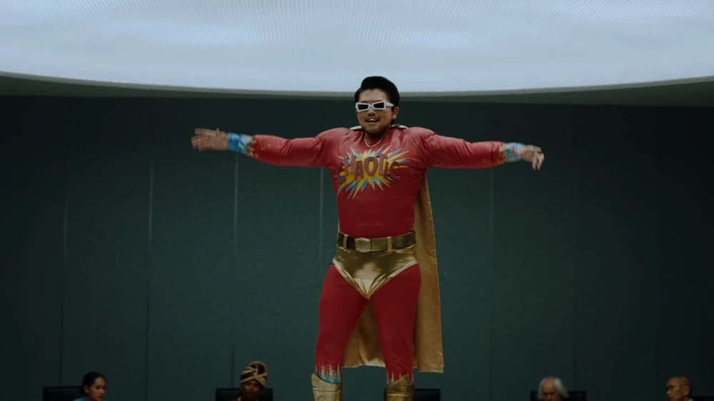 Still frame 13 from King Gnu - SPECIALZ (2023) directed by O S R I N