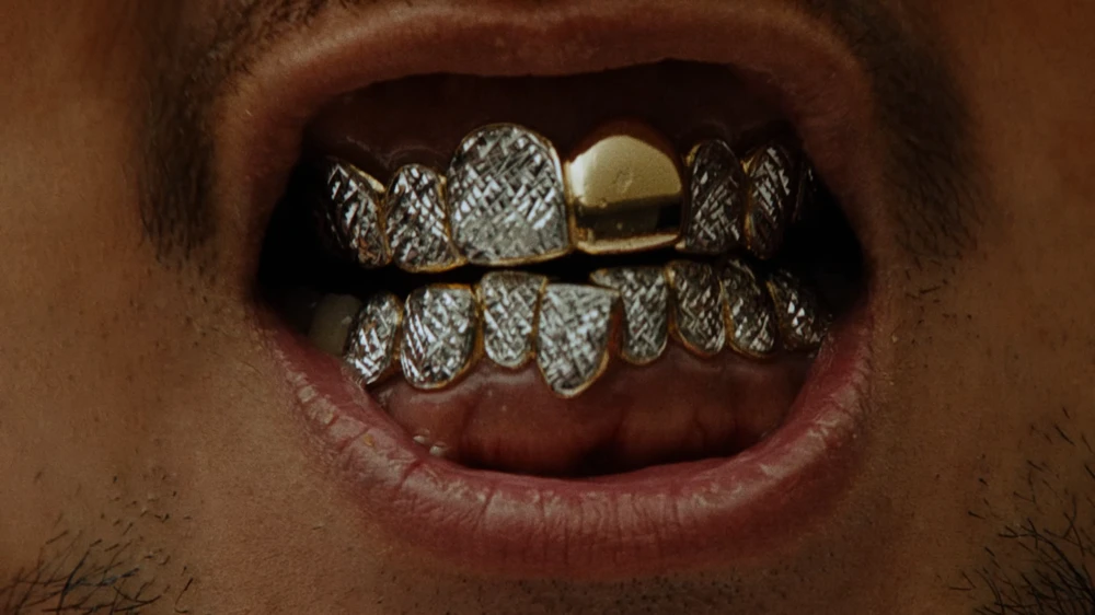 Still frame 14 from King Gnu - SPECIALZ (2023) directed by O S R I N