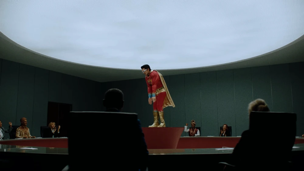 Still frame 24 from King Gnu - SPECIALZ (2023) directed by O S R I N