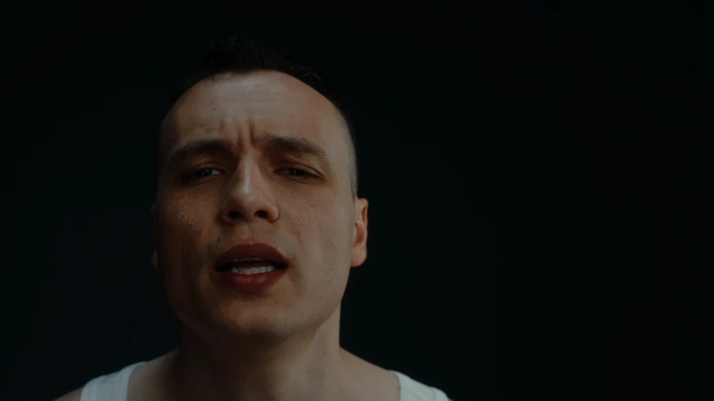 Still frame 5 from KRYLATA & Gorim! - Kardio-lyubov (2026) directed by Dima Gabbanin