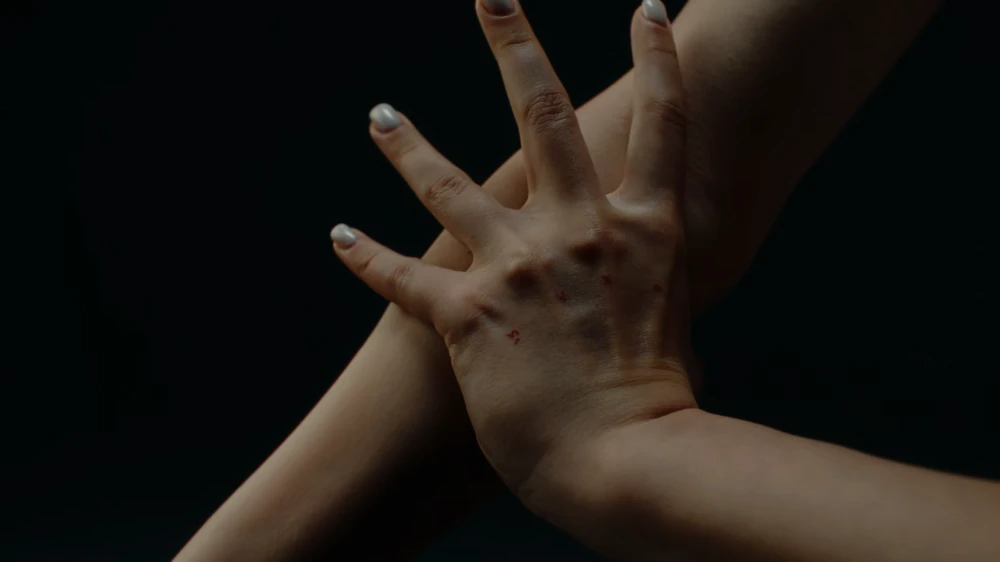 Still frame 6 from KRYLATA & Gorim! - Kardio-lyubov (2026) directed by Dima Gabbanin