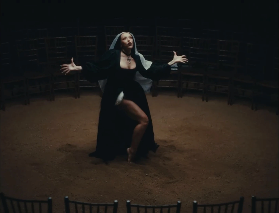 Still frame 26 from LISA - BORN AGAIN feat. Doja Cat & RAYE (2025) directed by Bardia Zeinali