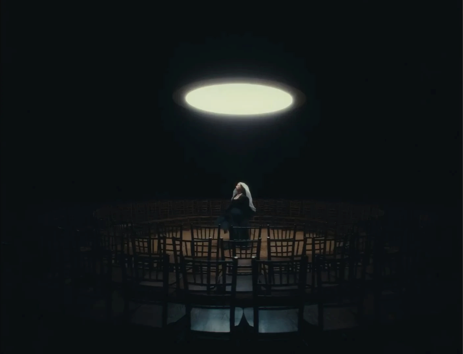 Still frame 34 from LISA - BORN AGAIN feat. Doja Cat & RAYE (2025) directed by Bardia Zeinali