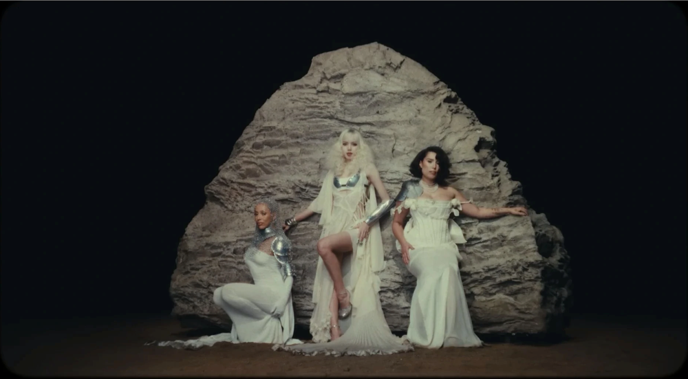 Still frame 61 from LISA - BORN AGAIN feat. Doja Cat & RAYE (2025) directed by Bardia Zeinali