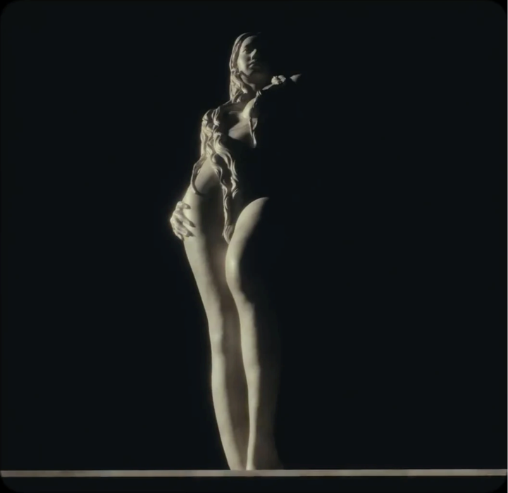 Still frame 17 from LISA - BORN AGAIN feat. Doja Cat & RAYE (2025) directed by Bardia Zeinali