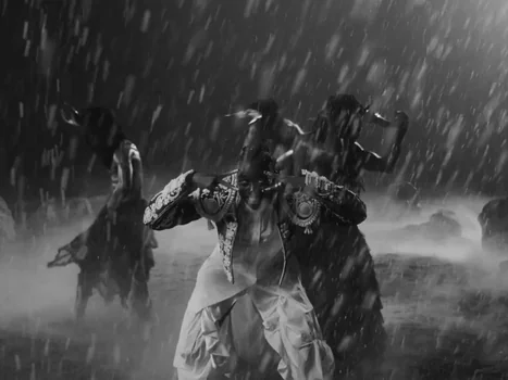 Still frame 57 from Little Simz - Flood (2025) directed by Salomon Ligthelm