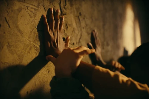 Still frame 58 from MANIZHA - GUN (2024) directed by Lado Kvataniya