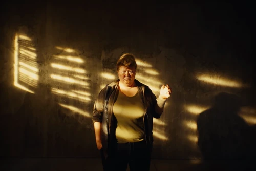 Still frame 16 from MANIZHA - GUN (2024) directed by Lado Kvataniya