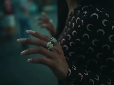 Still frame 18 from Marina Satti - YIATI POULI M (2022) directed by ALEXIS GÓMEZ