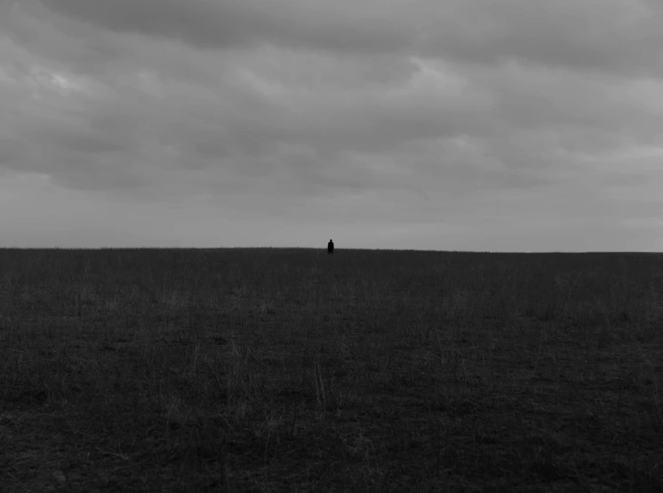 Still frame 2 from Maslo Chernogo Tmina - Nevedomy Mir (2020) directed by Aisultan Seitov